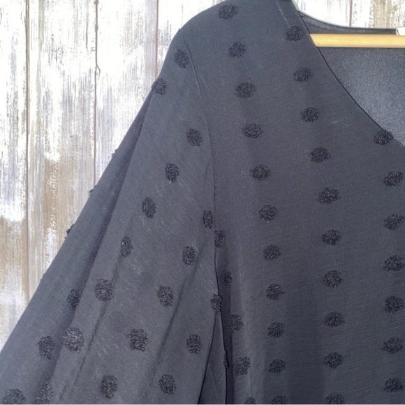 Jodifl Black Ikat Balloon Sleeve Blouse - Picture 6 of 6